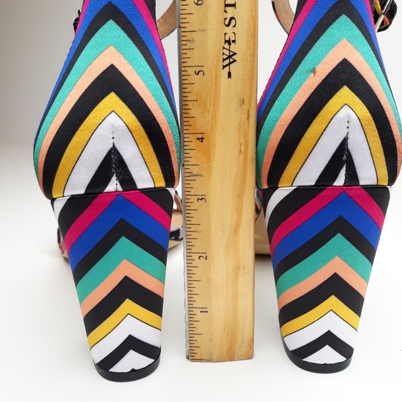INC International Concepts Vibrant Fabric Striped Sandals Block Heel Size 9 - Picture 6 of 10